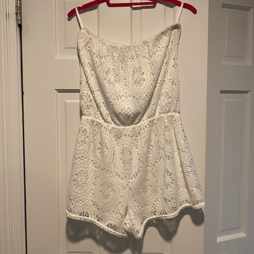 Lilly Pulitzer White Crochet Strapless Romper L - Picture 2 of 5